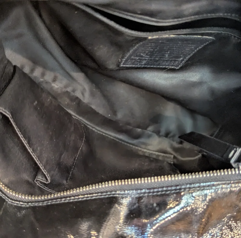 Coach Gallery Embossed Black Patent Leather Tote Bag EUC - Picture 4 of 11